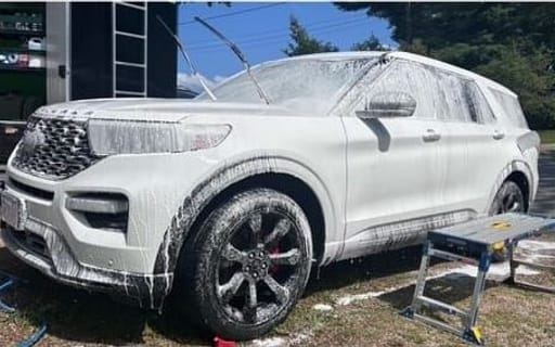 Ford Explorer foam wash before detailing